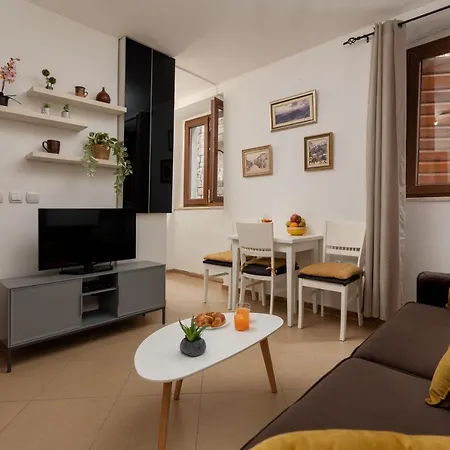 Apartment Amigo 2 Old Town Kotor Exterior photo